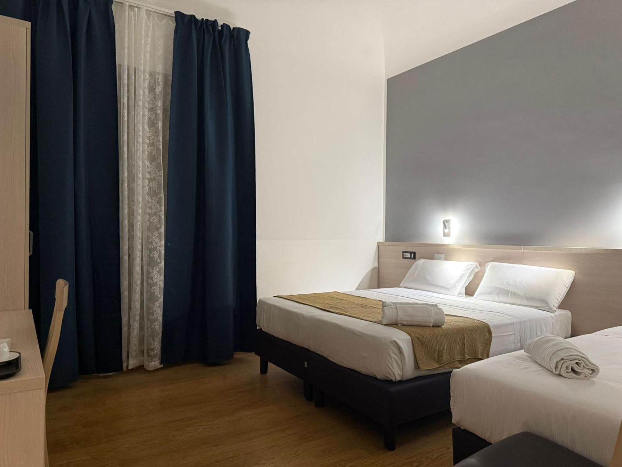Conte Guesthouse Rome Bagian luar foto