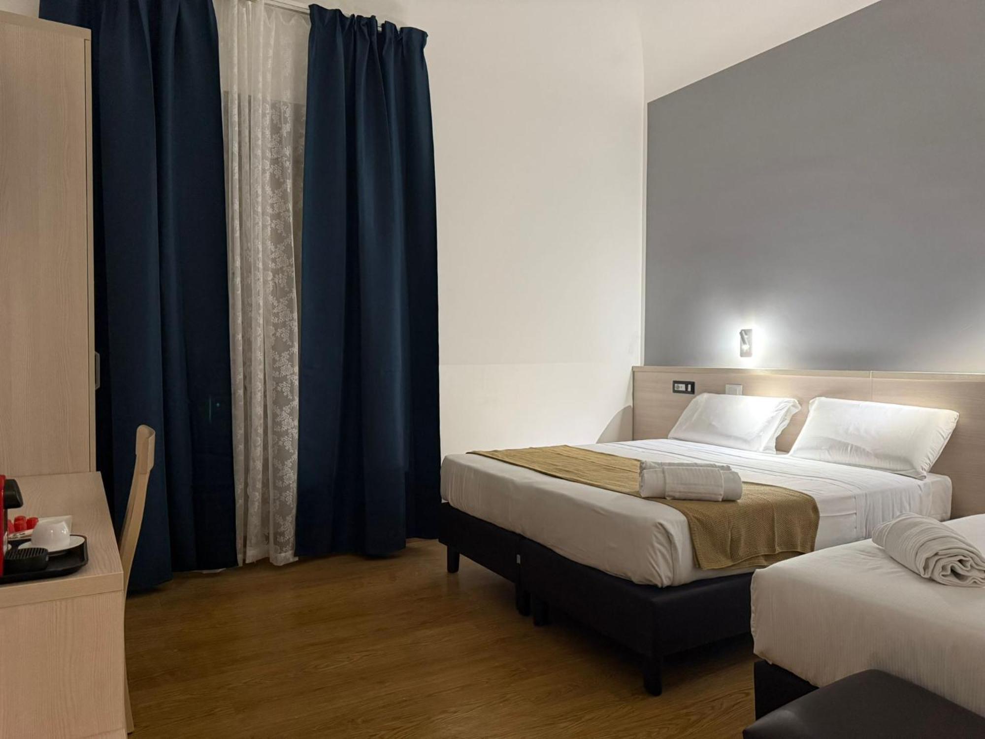 Conte Guesthouse Rome Bagian luar foto