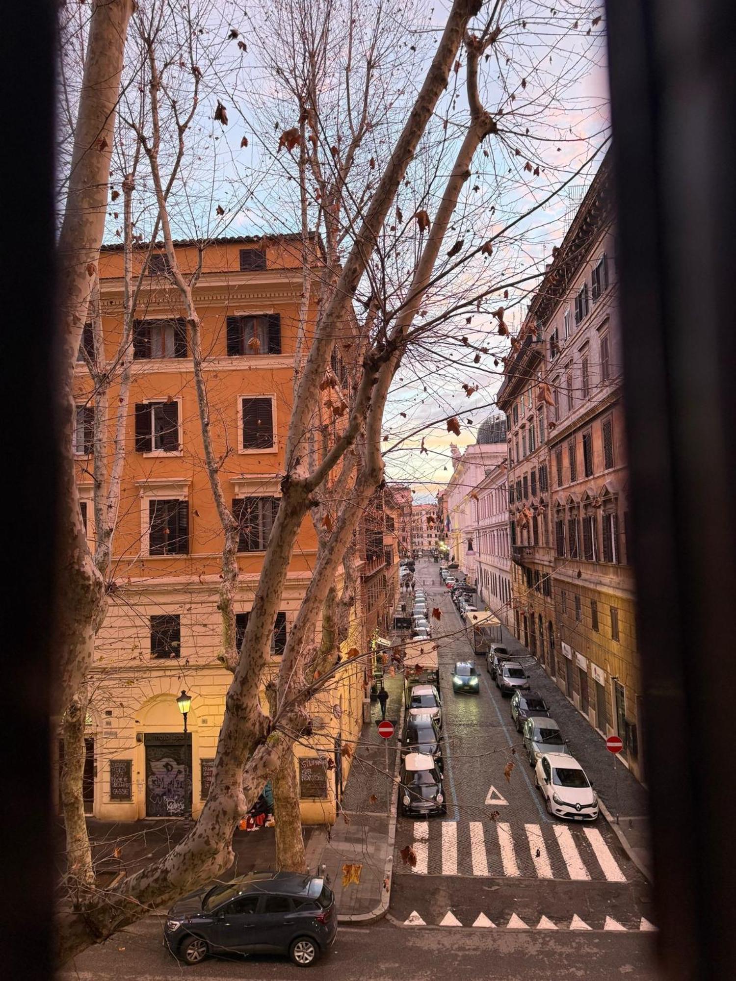 Conte Guesthouse Rome Bagian luar foto