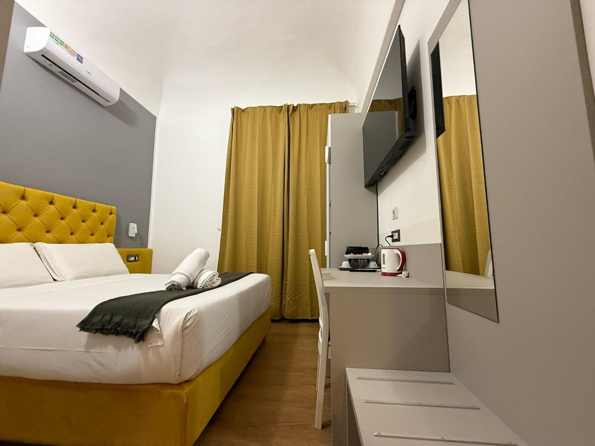Conte Guesthouse Rome Bagian luar foto